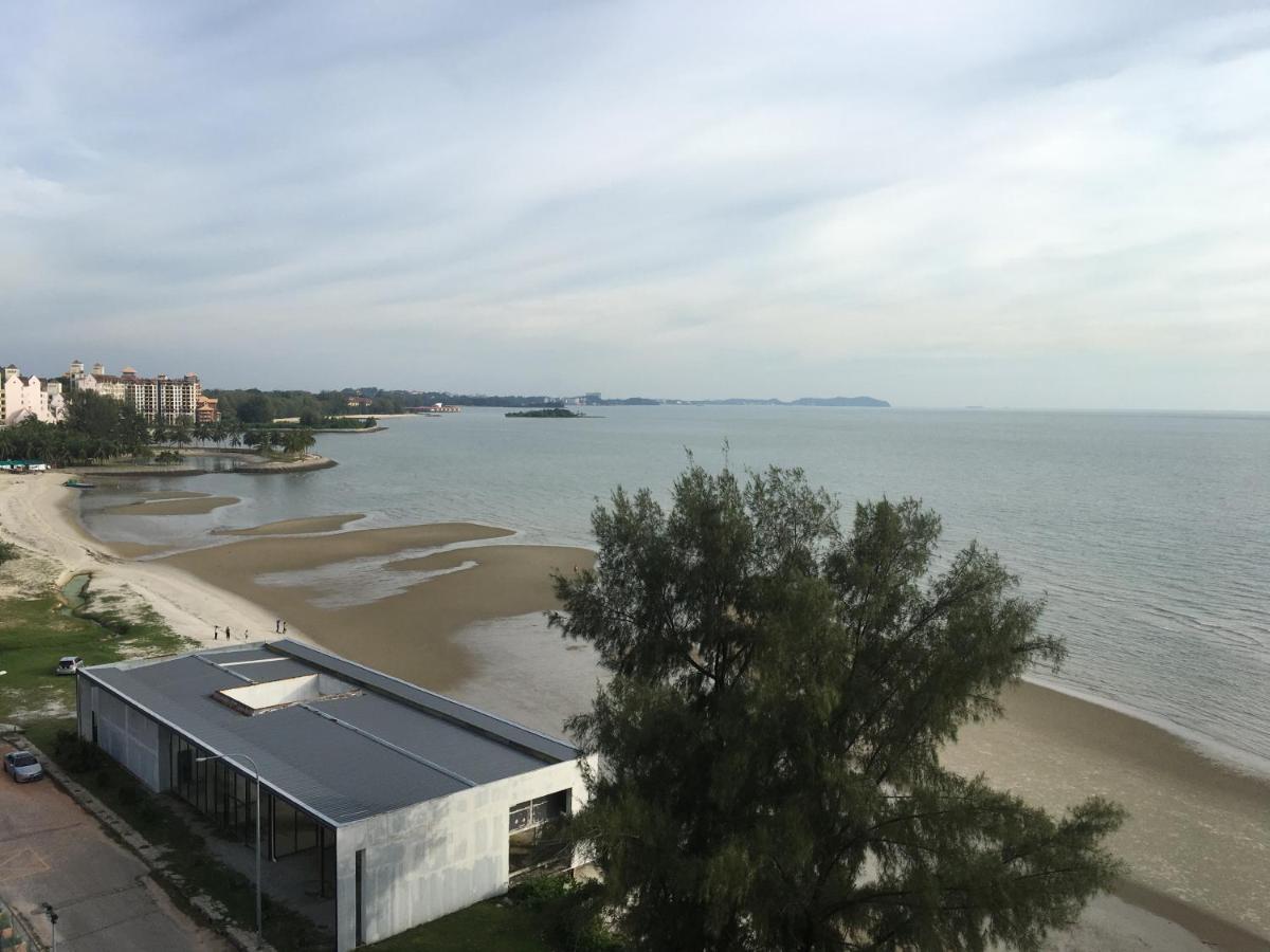 Jc Sunshine Bay Resort Apartment Port Dickson Buitenkant foto