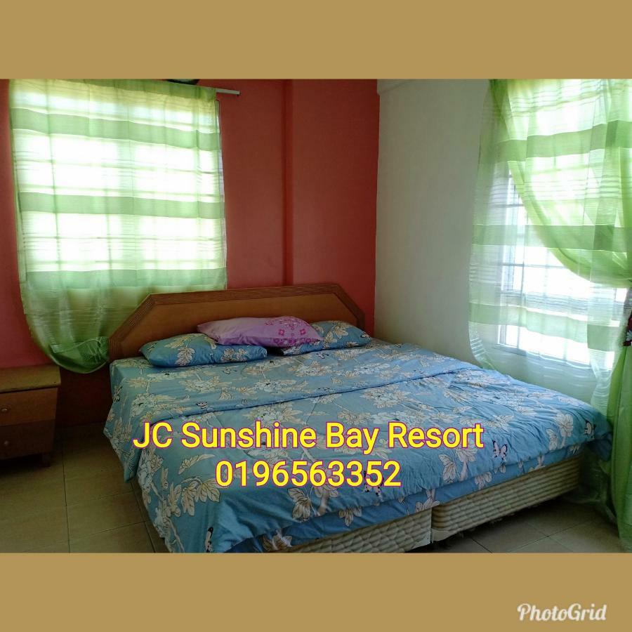 Jc Sunshine Bay Resort Apartment Port Dickson Buitenkant foto